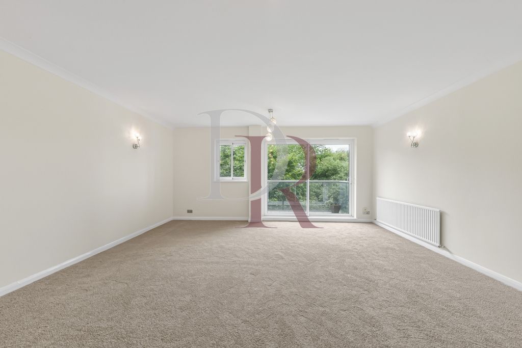 Property photo 2 of 18 Photo 9