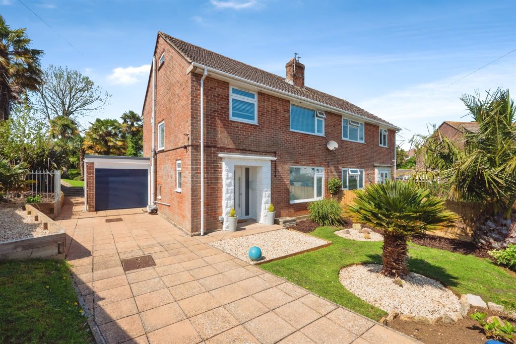 Property photo 1 of 23