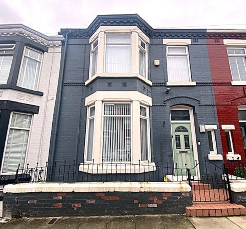 Property photo 1 of 17