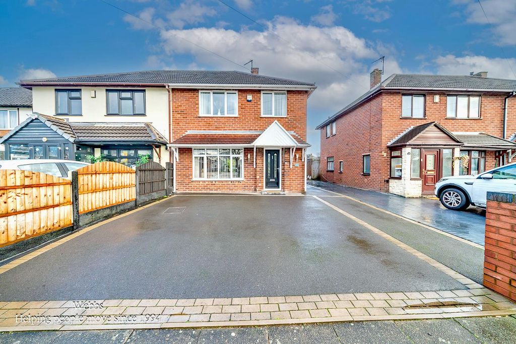 Property photo 1 of 22 Webbs-36.Jpg