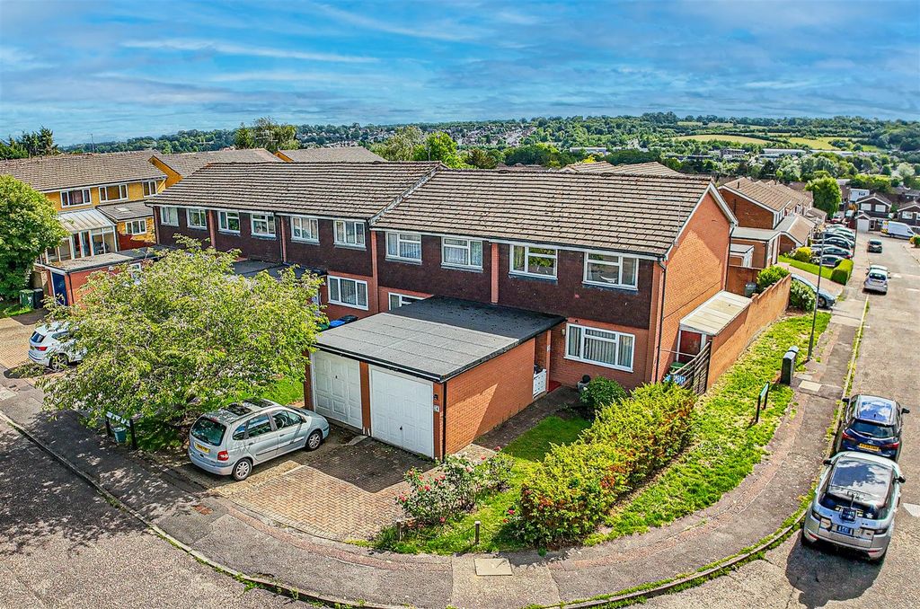 Property photo 1 of 22 Dji_20260612160704_0280_D-1.Png