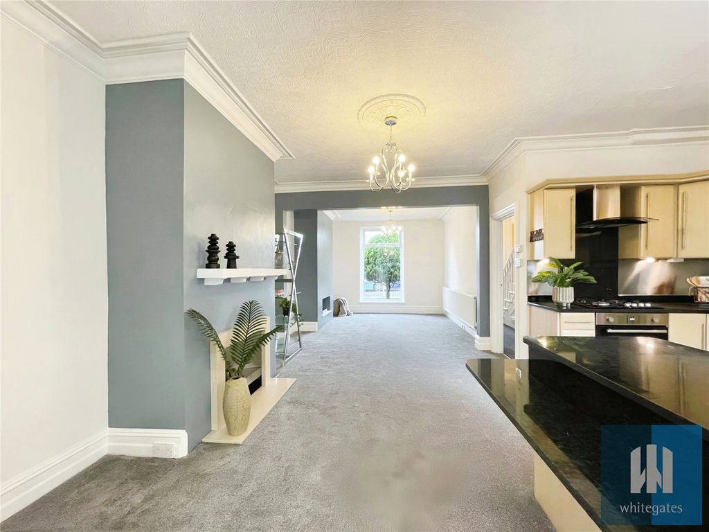 Property photo 3 of 20 Picture No. 02