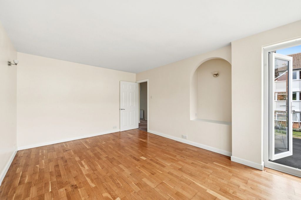 Property photo 2 of 11 Picture No. 09