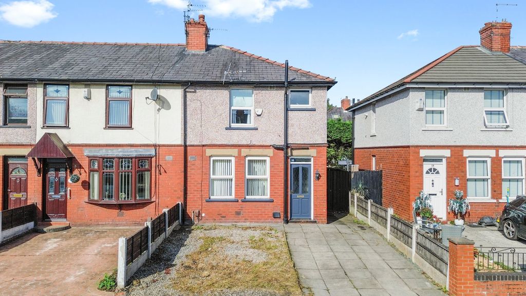 Property photo 1 of 11