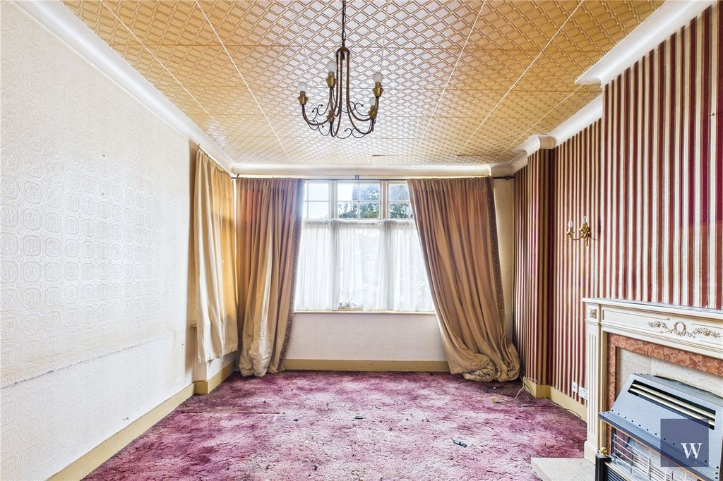 Property photo 2 of 18 Picture No. 02