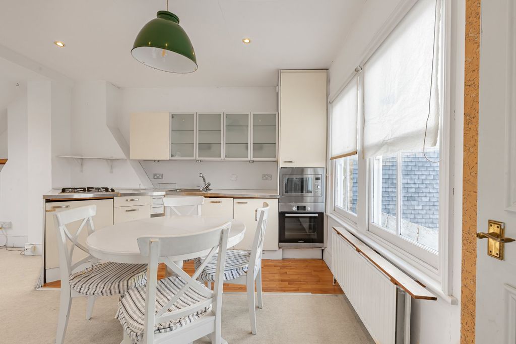 Property photo 2 of 14 Picture No. 01