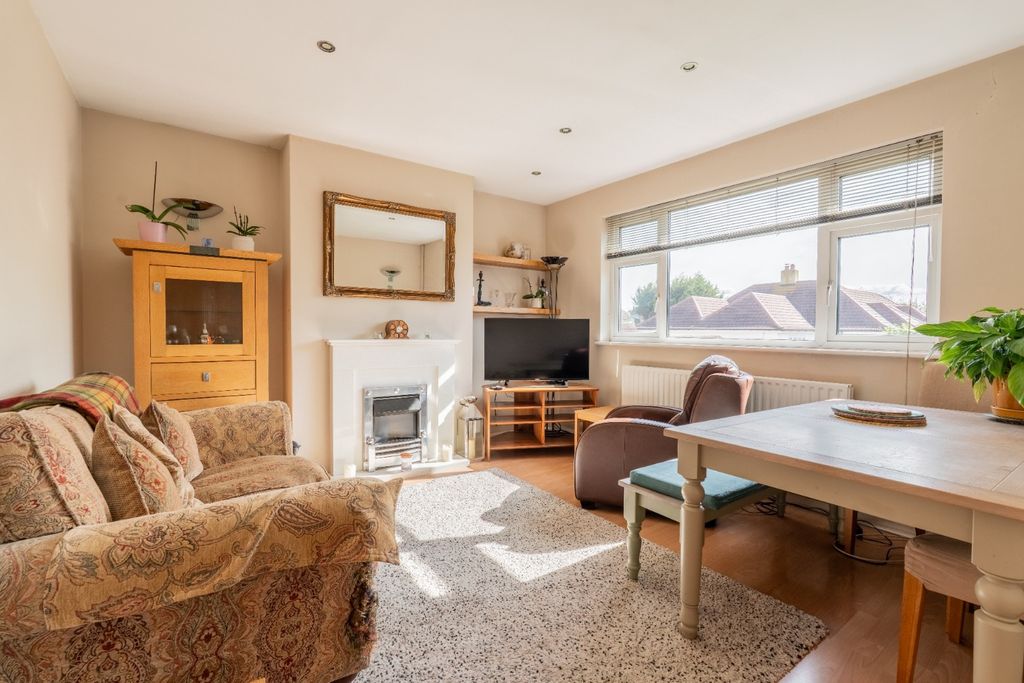 Property photo 1 of 20 4441571