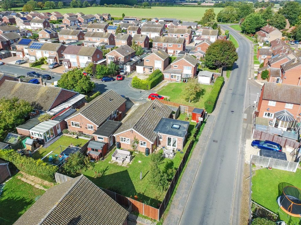 Property photo 1 of 21