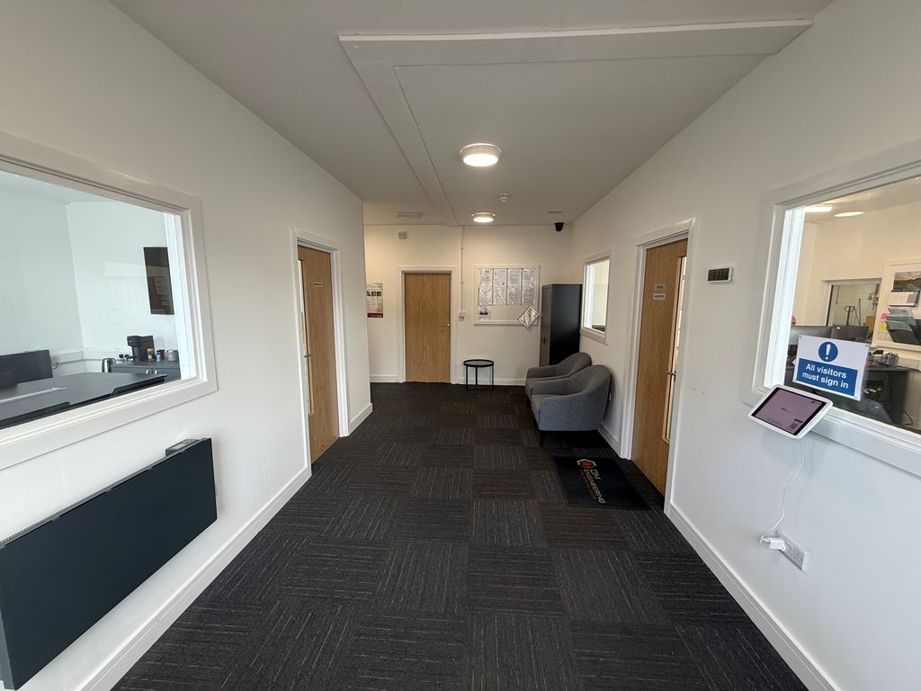 Property photo 3 of 5