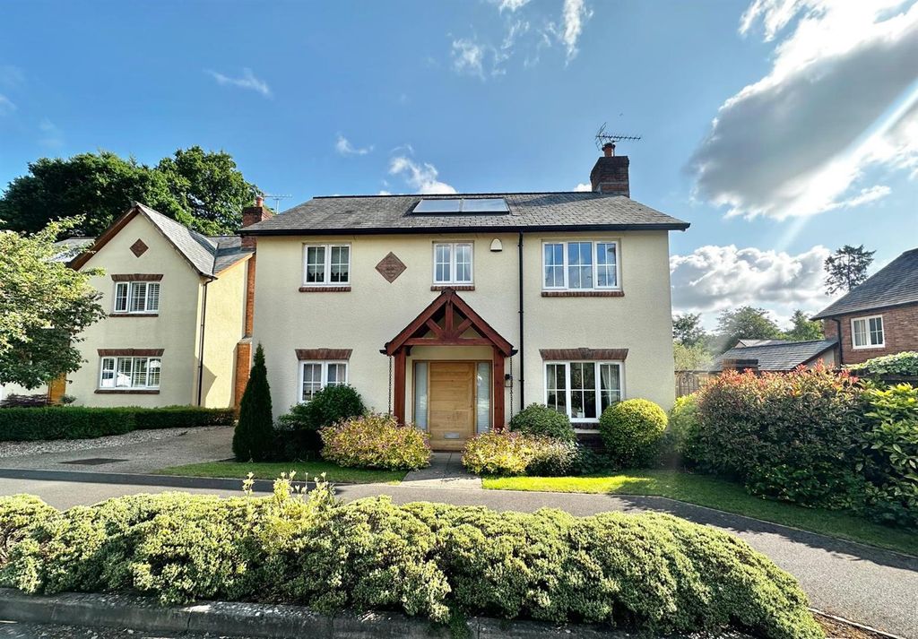 Property photo 1 of 18 Front