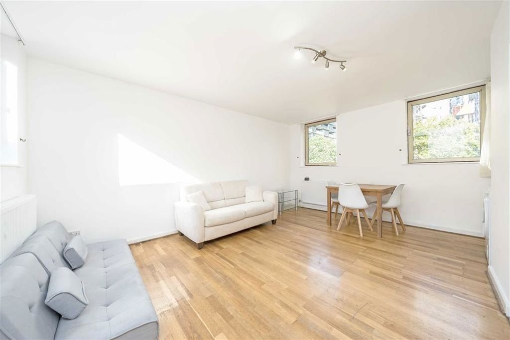 Property photo 2 of 6