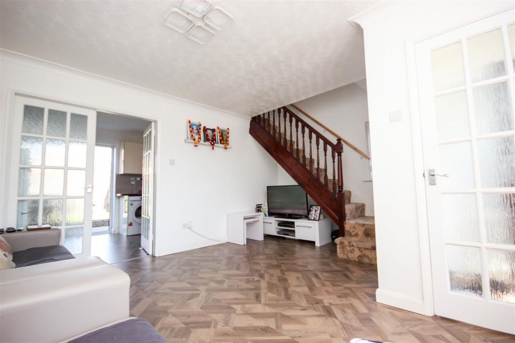 Property photo 3 of 11 Img_5276.Jpg