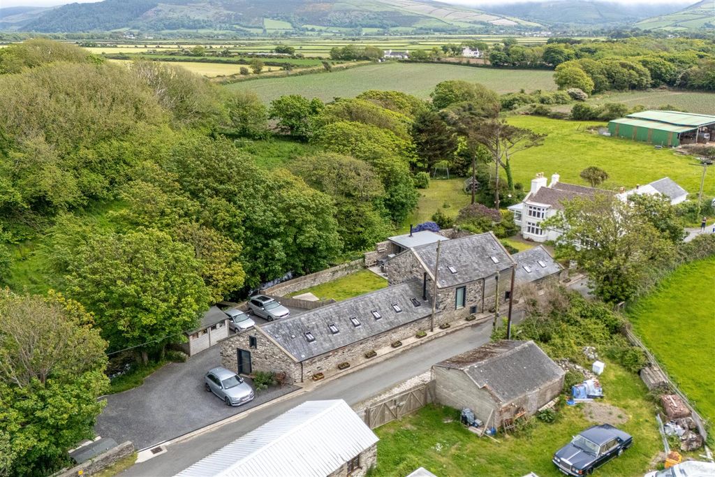 Property photo 1 of 44 LG-Thie Ollee, Bollan Road, Ballaugh Drone-4.Jpg