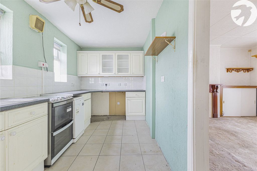 Property photo 3 of 20 Picture No. 13