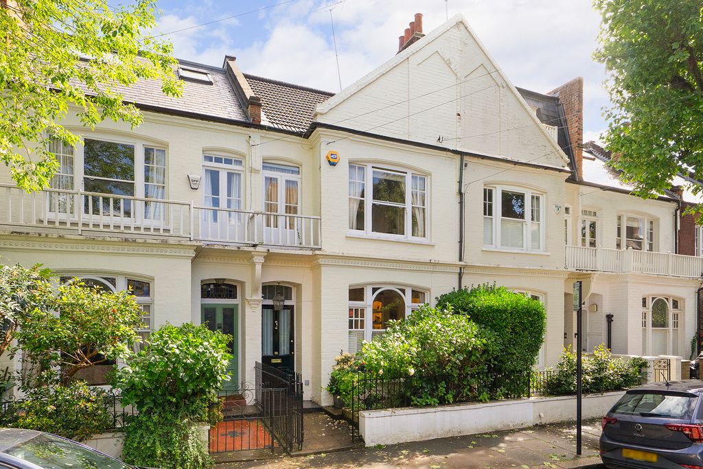 Property photo 1 of 13