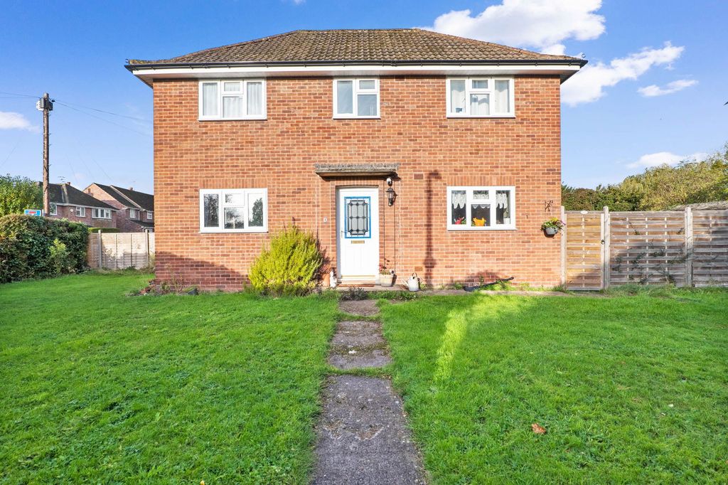 Property photo 1 of 12