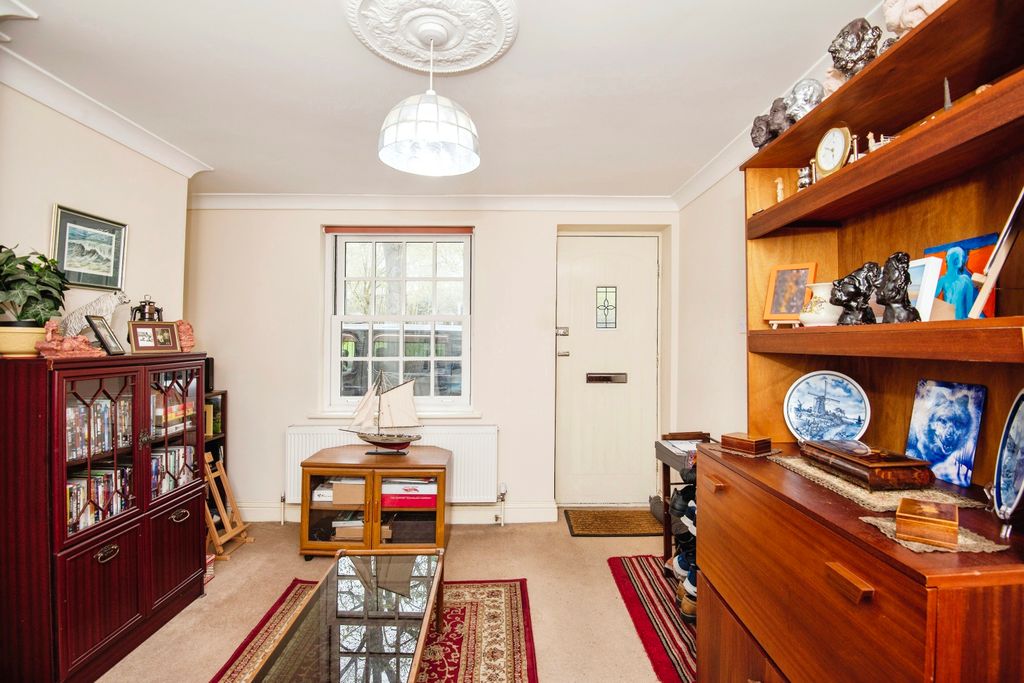 Property photo 2 of 11 Photography