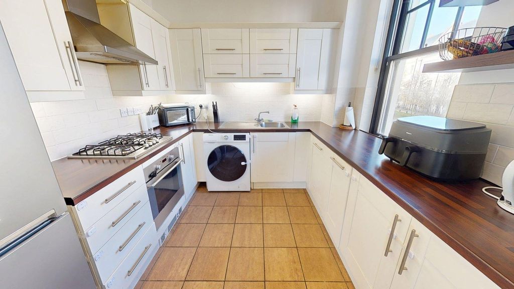 Property photo 2 of 9 Black Cat Drive