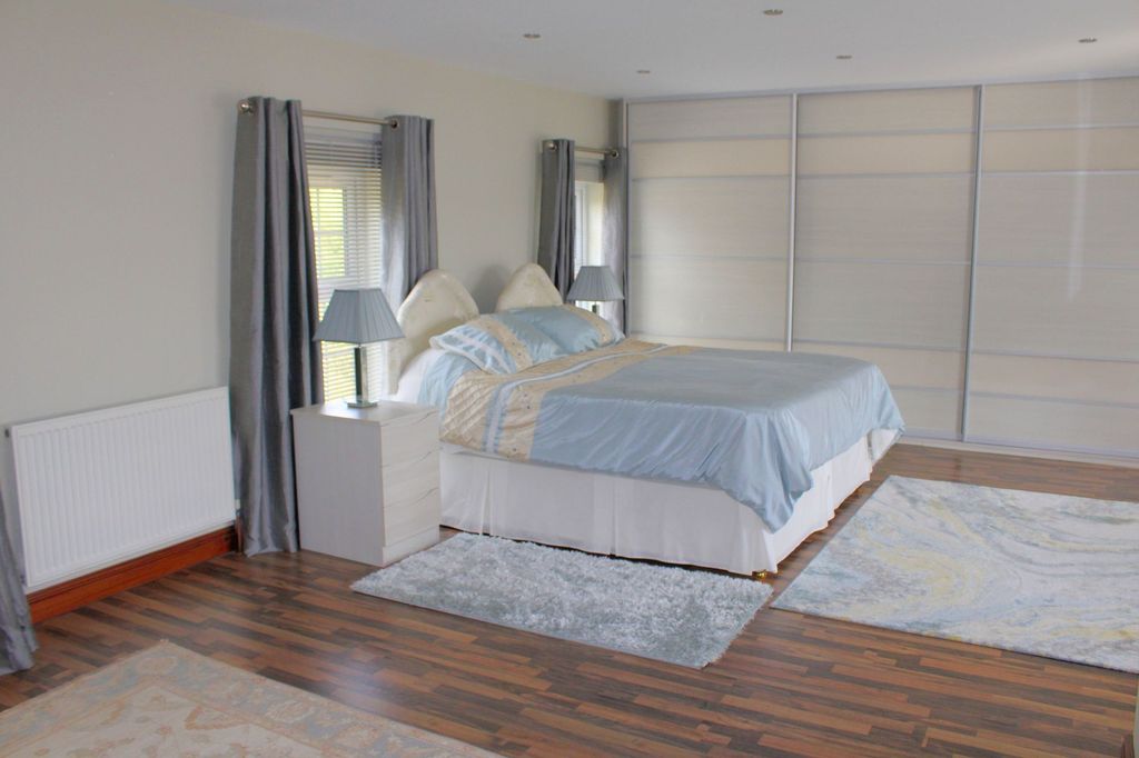 Additional image 11 of 5 bed detached house for saleKirton Road, Greetwell DN20