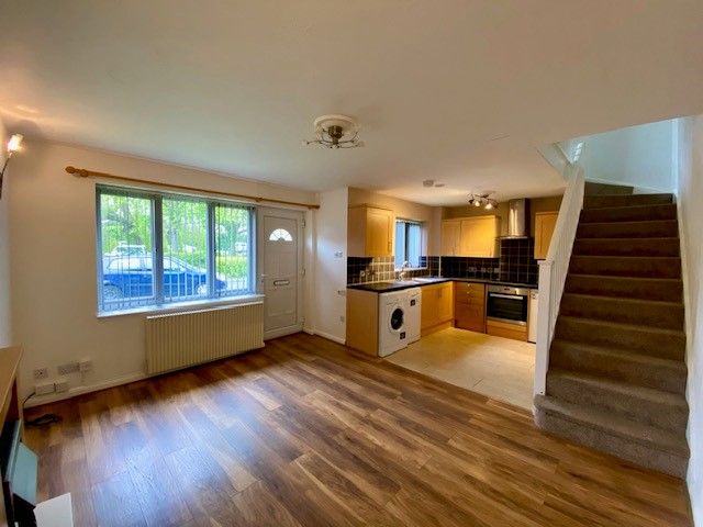 Property photo 2 of 6 Living Room