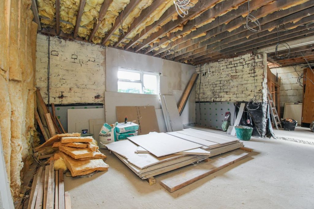 Property photo 2 of 10 Image 2