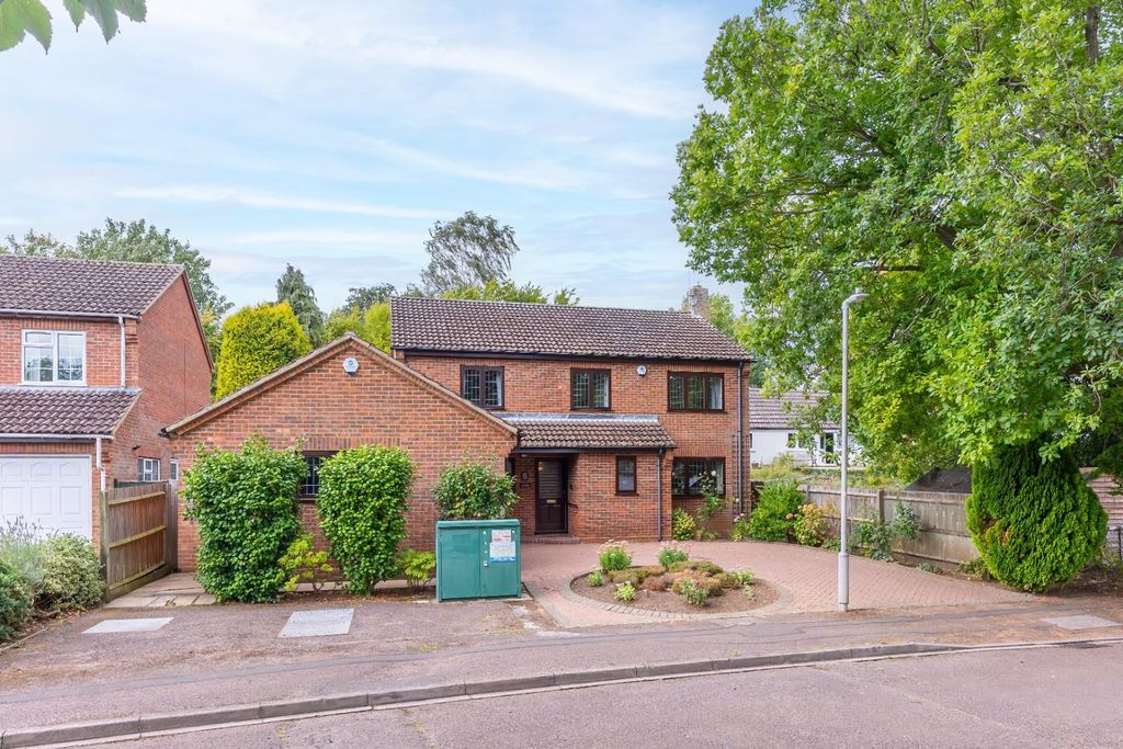 Property photo 1 of 19