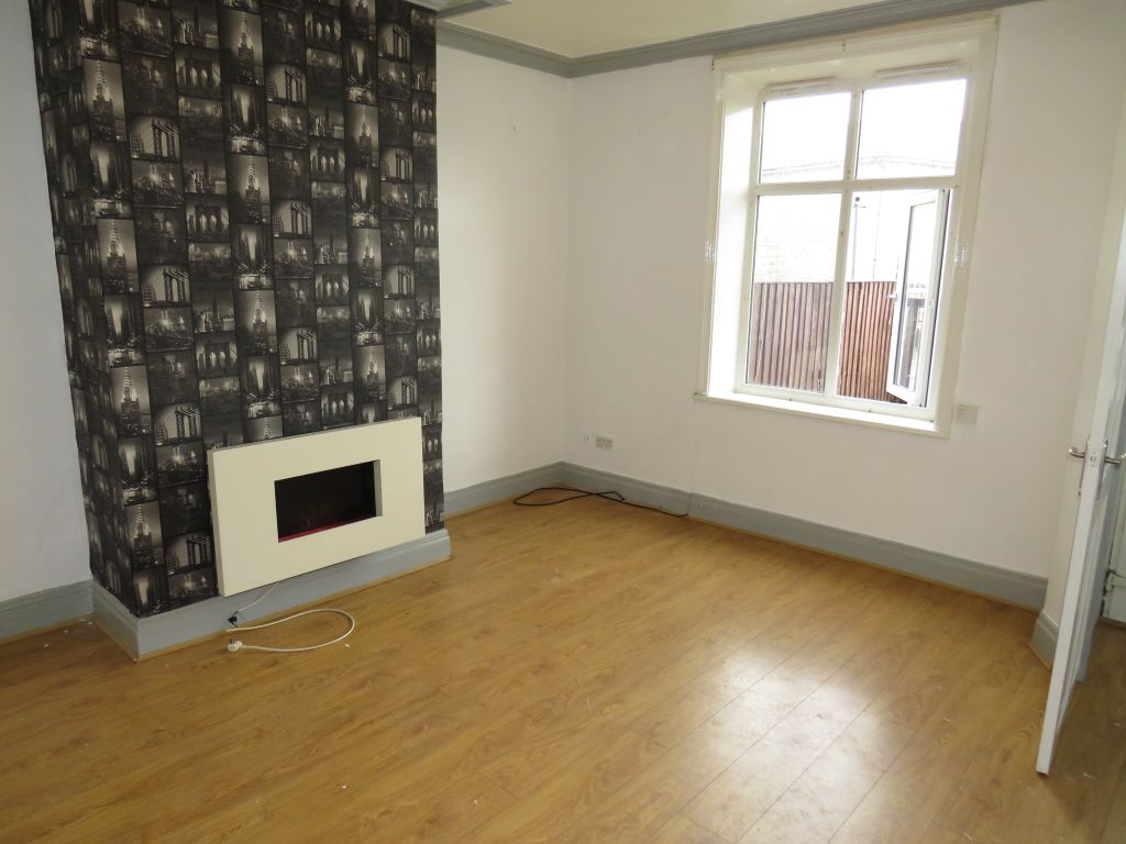 Property photo 1 of 7 Image