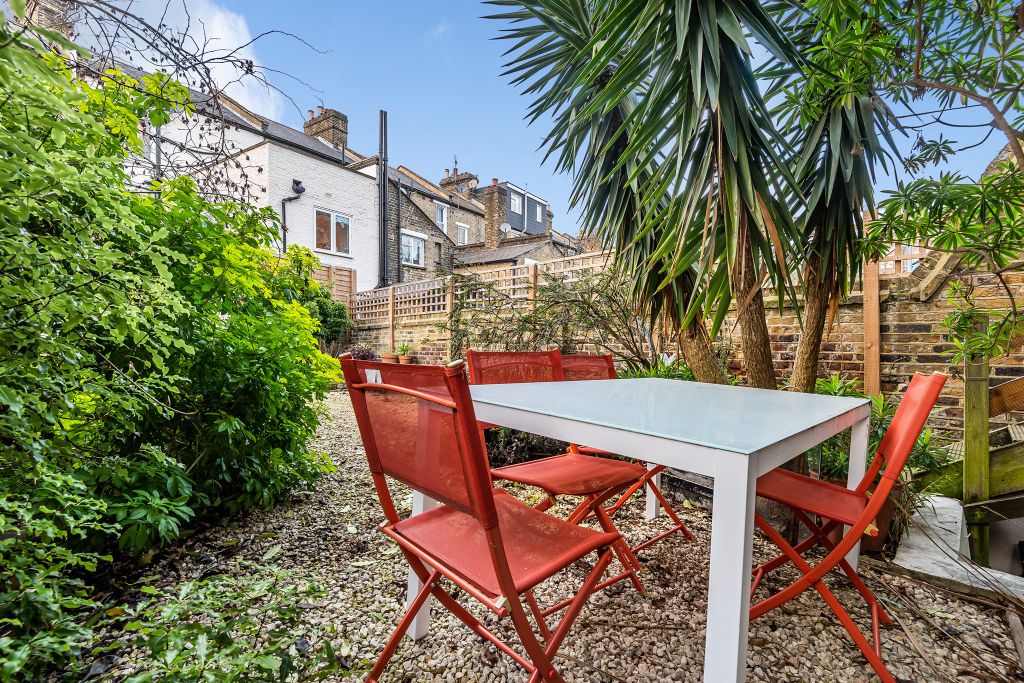 Property photo 3 of 12