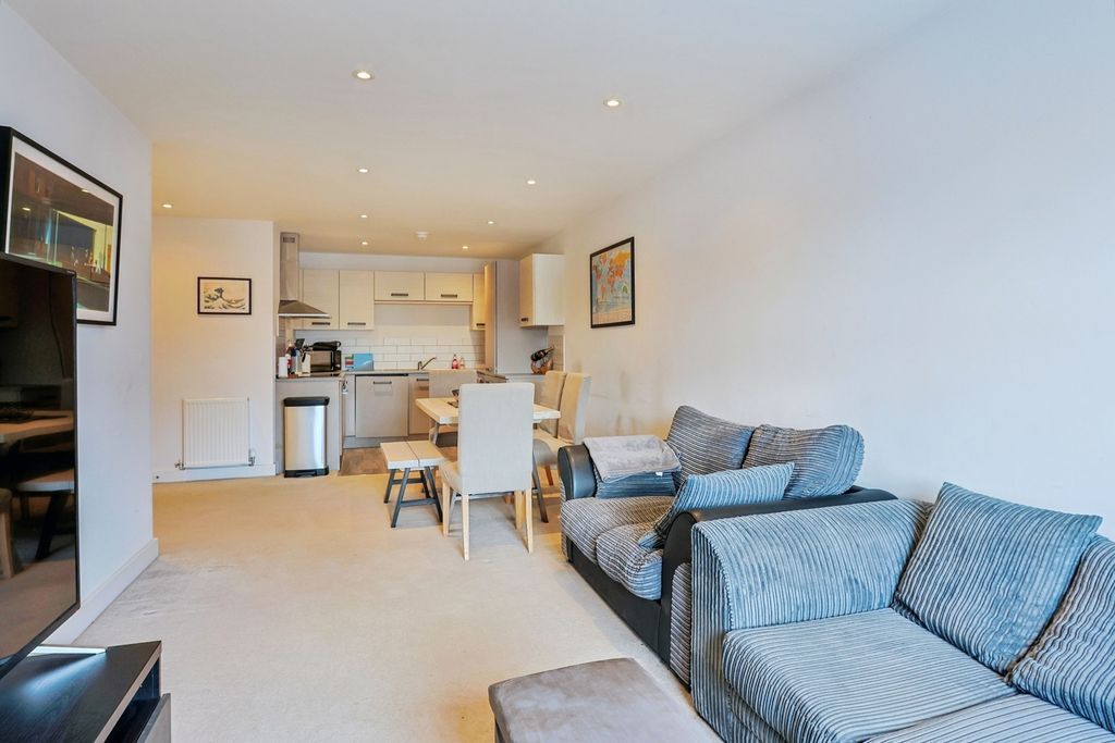 Property photo 1 of 14 Photo