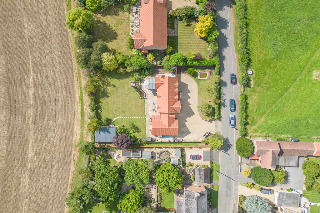 Property photo 1 of 29 Direct Aerial