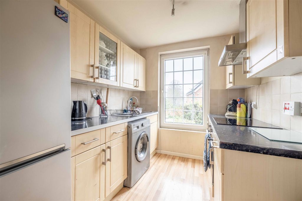 Property photo 3 of 17 Ca2 (11 Of 17).Jpg