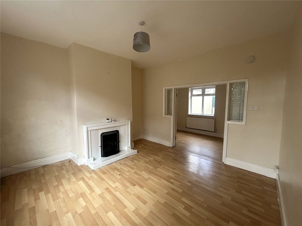 Property photo 2 of 6 Picture No. 07