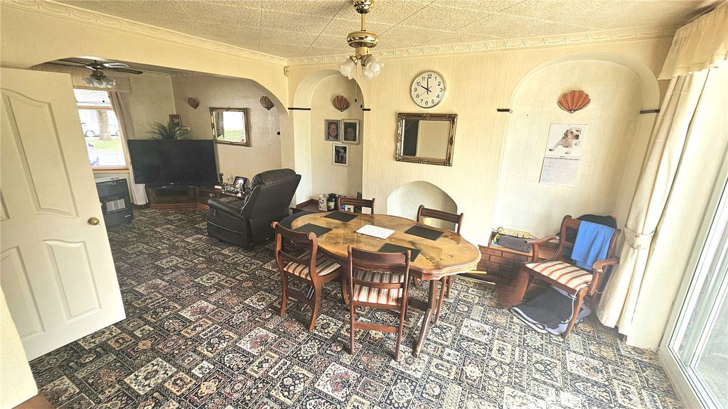 Property photo 2 of 17 Picture No. 08