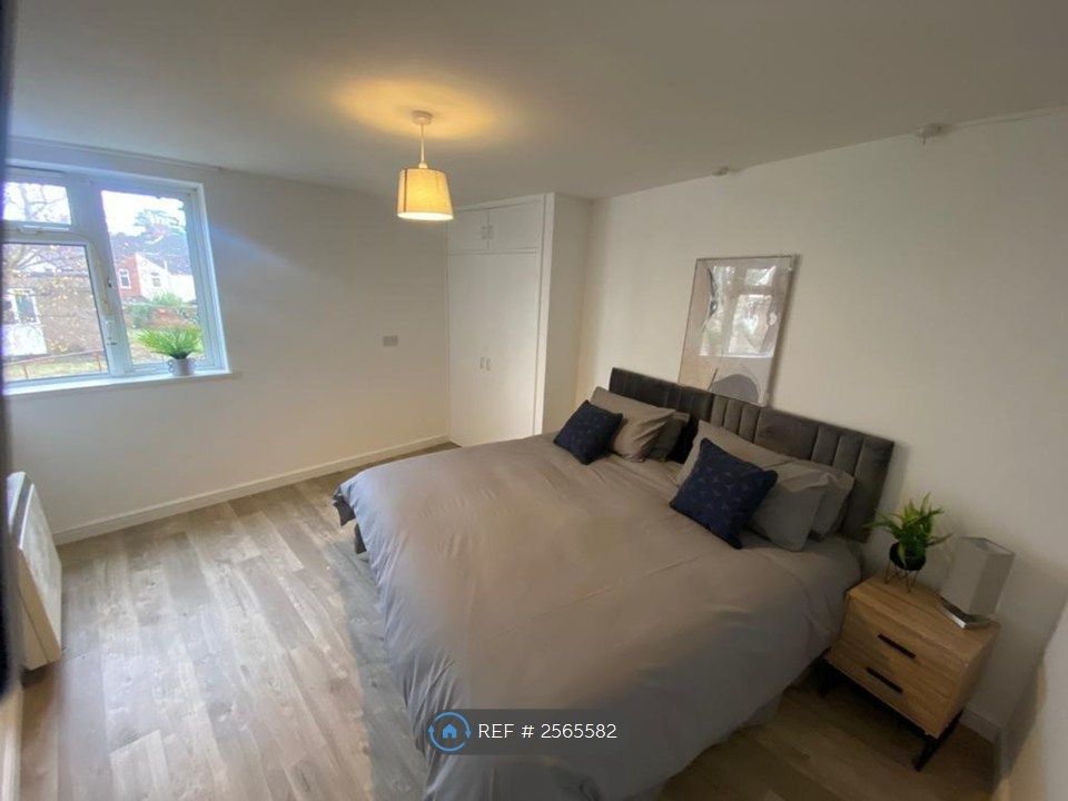Property photo 3 of 3