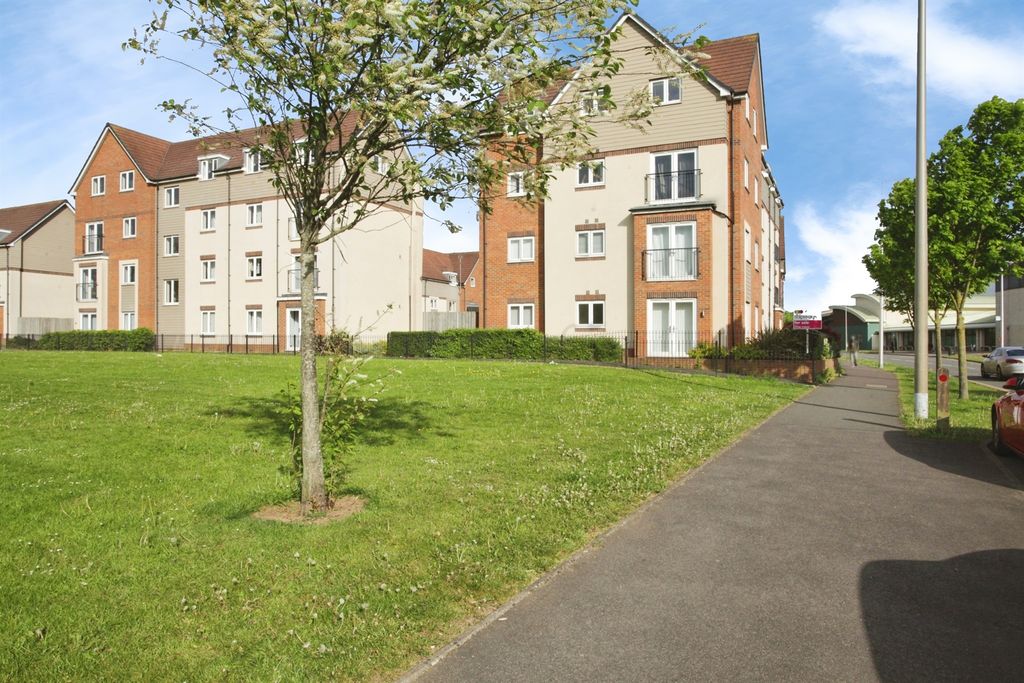 Additional image 21 of 2 bed flat for saleWeinstock Court Tainter Close, Rugby CV21