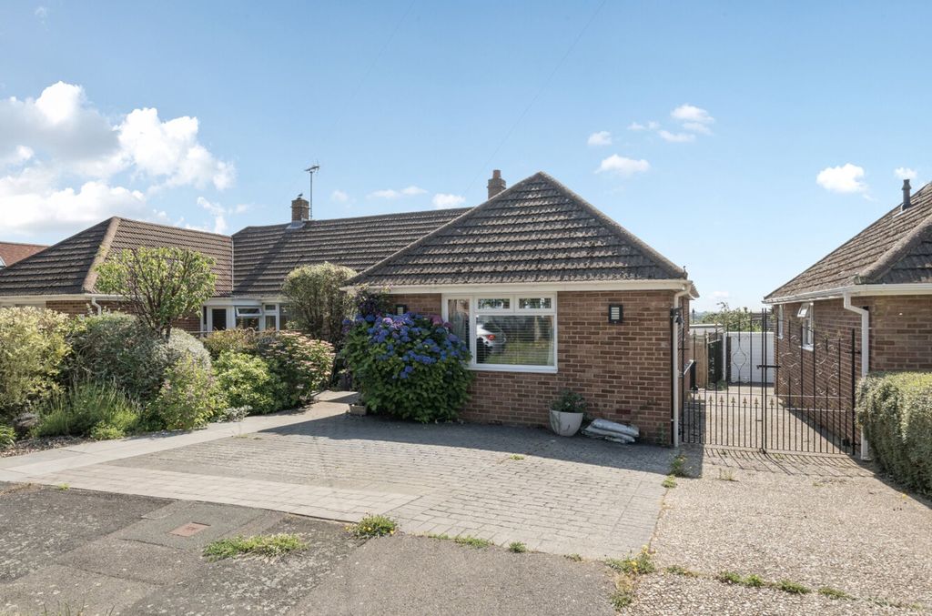 Property photo 1 of 22