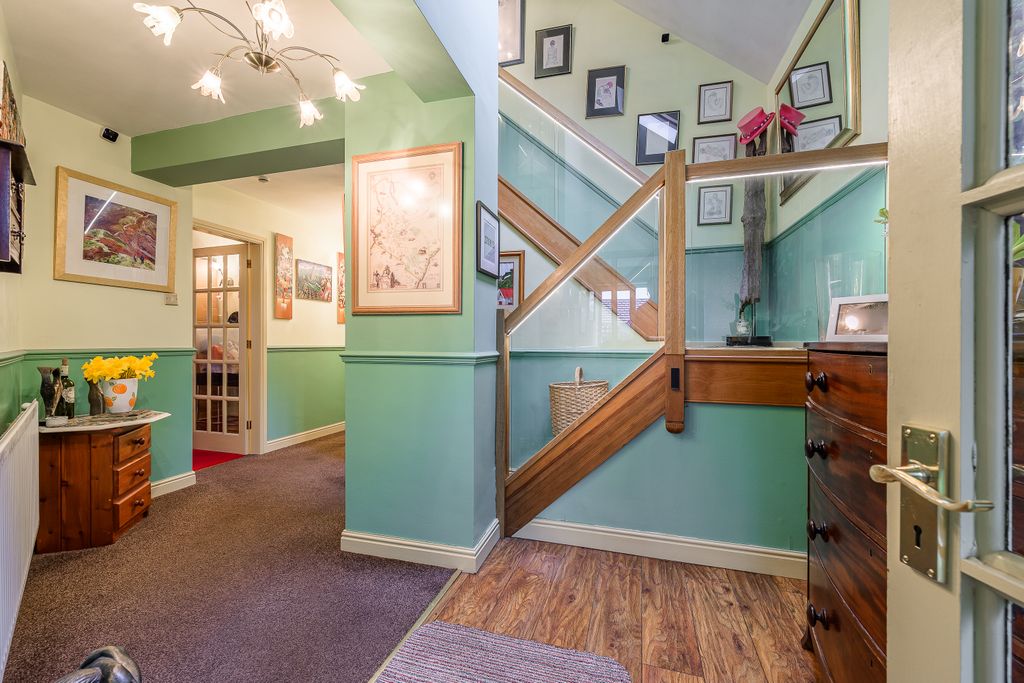 Property photo 2 of 32 Reception Hall 1