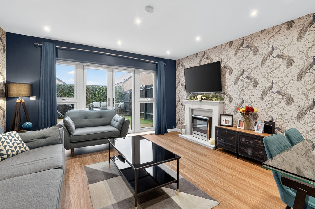 Property photo 3 of 20