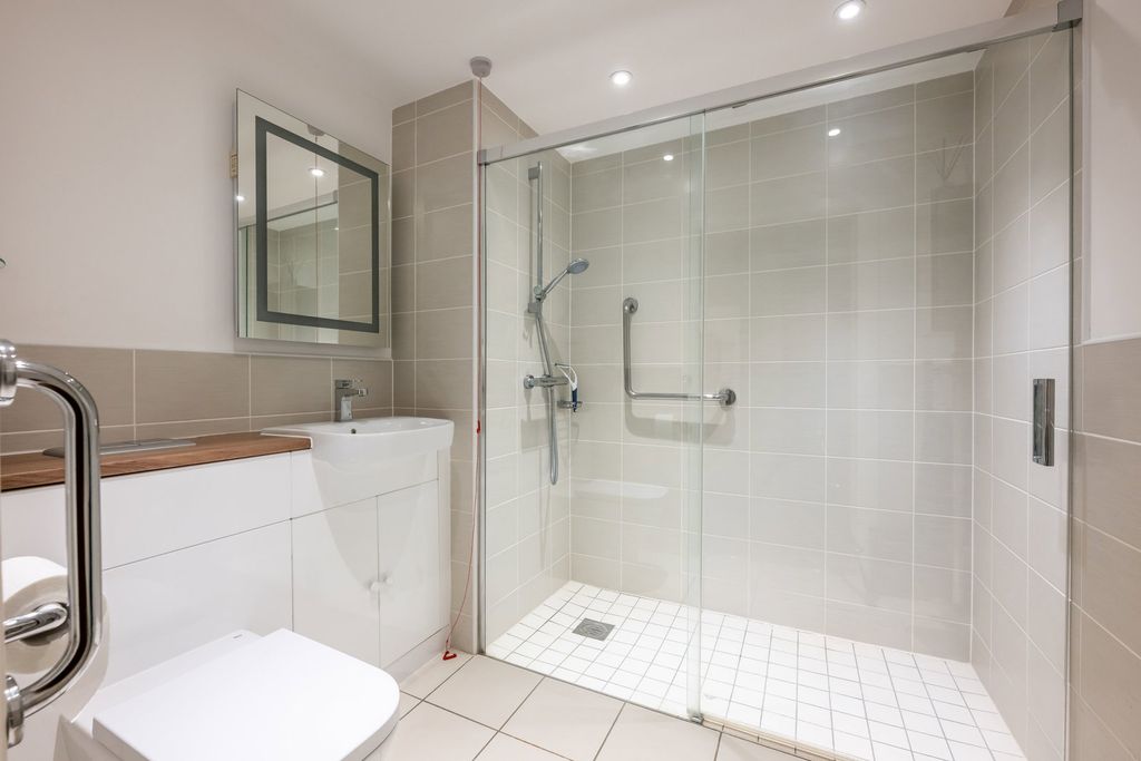 Additional image 17 of 1 bed flat for saleStation Road, Letchworth Garden City SG6