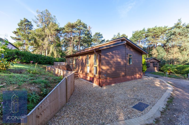 Property photo 1 of 15 Photo 13