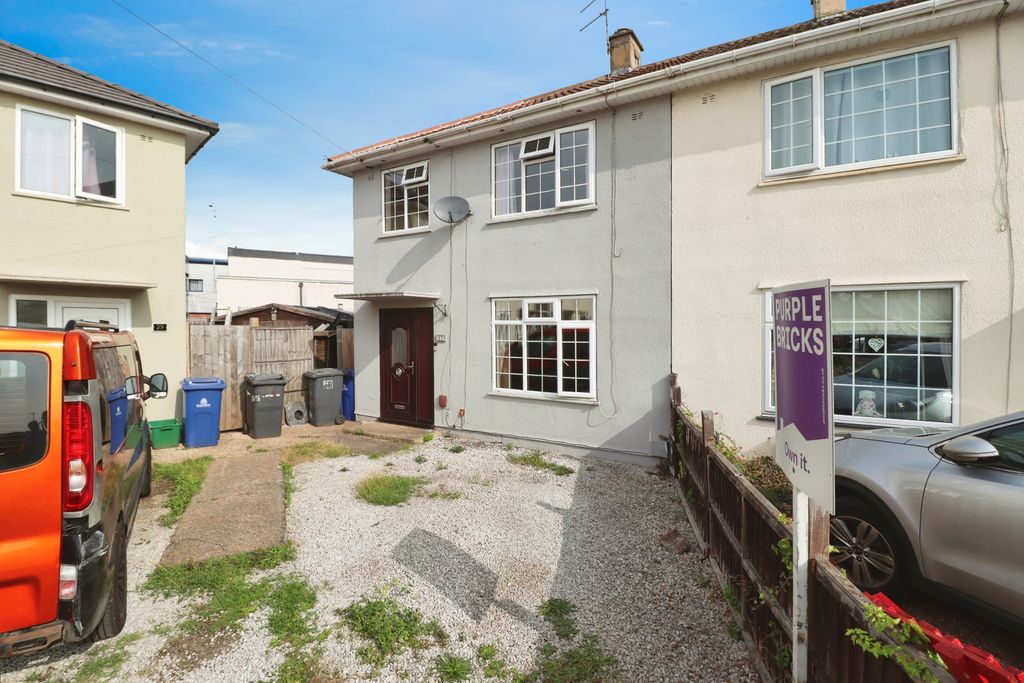 Property photo 1 of 15