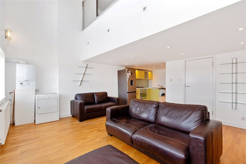 Property photo 1 of 11 Picture No. 16