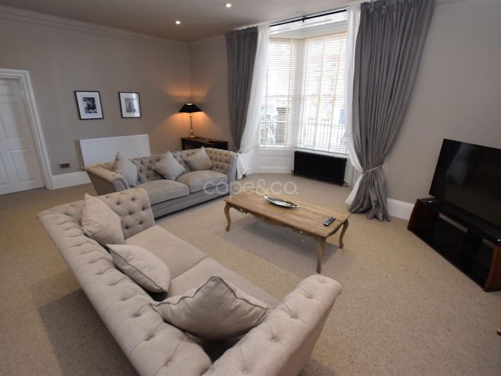 Property photo 2 of 20 2805413
