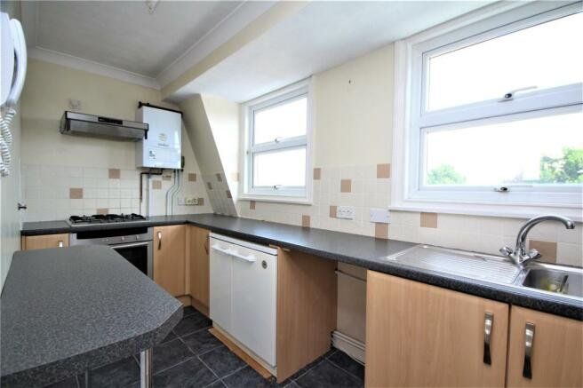 Property photo 2 of 9 Kitchen