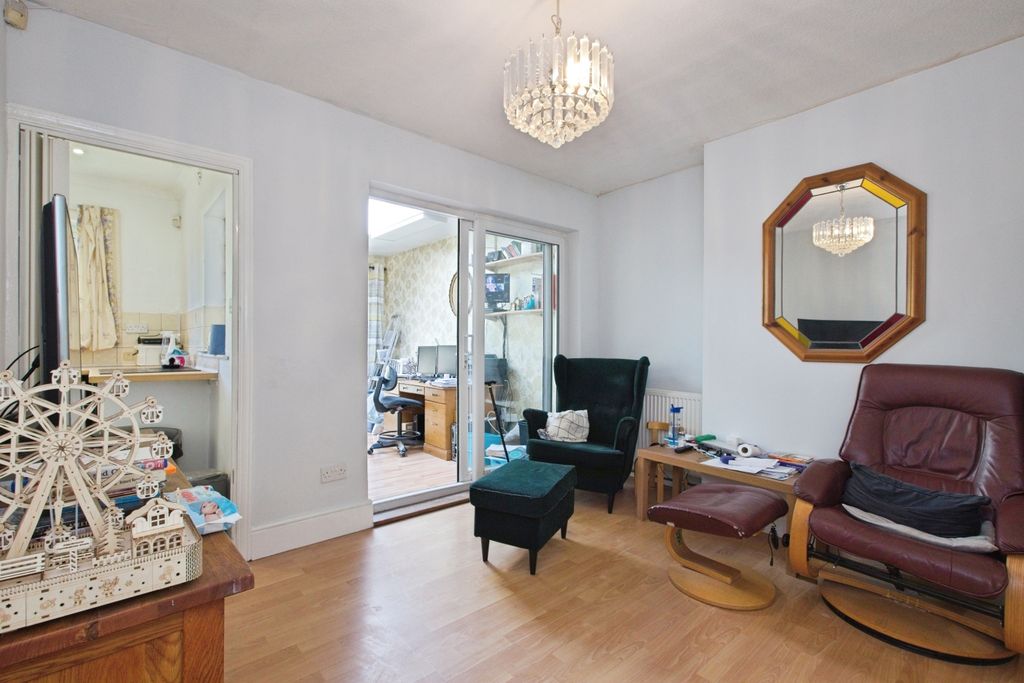Property photo 2 of 20 Img_4742