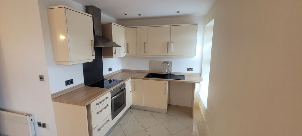 Property photo 3 of 20 96c3Eb9F-7272-4c8F-9A08-2F2F24A77d76.Jpg