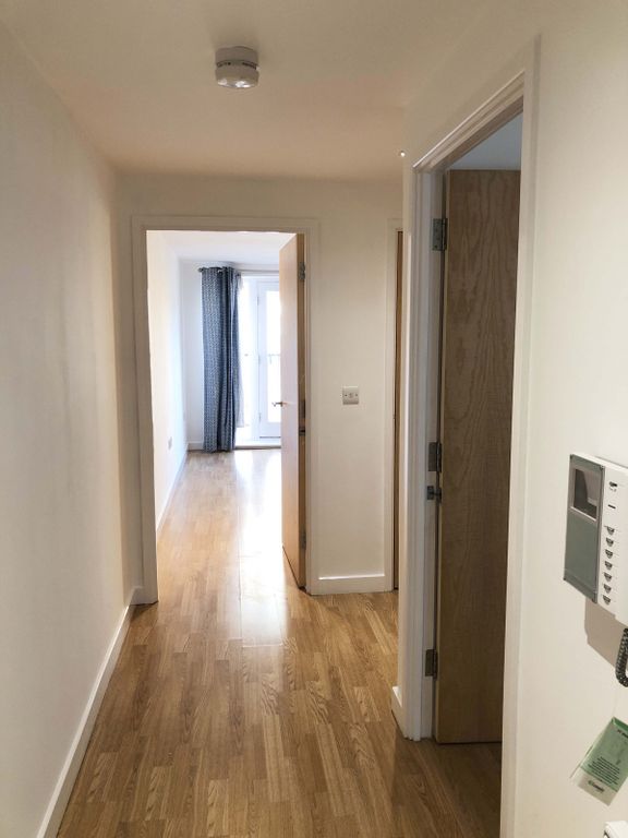Property photo 2 of 11 Gallery