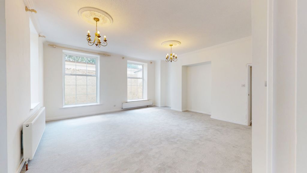Property photo 2 of 9 07102026_164132