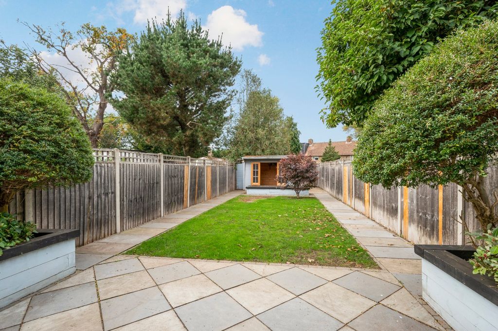 Property photo 3 of 14