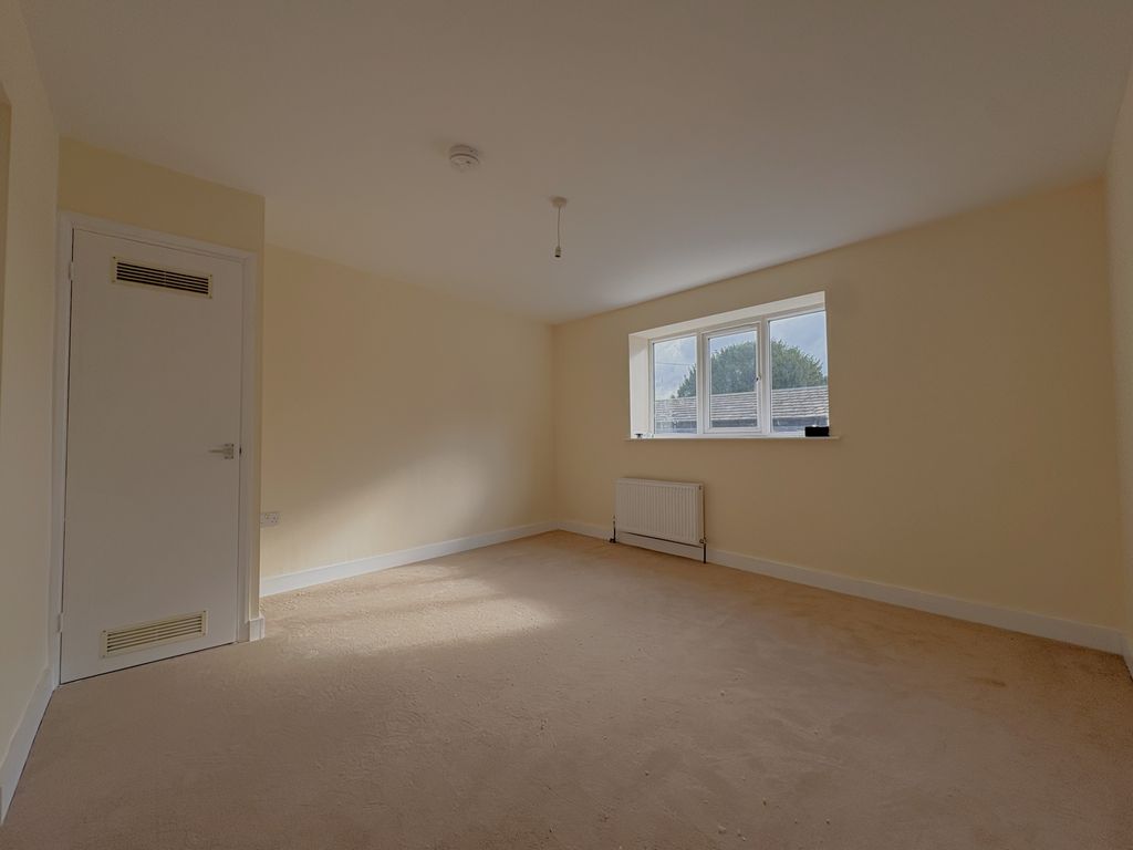 Property photo 3 of 4 Bedroom
